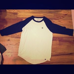 Hurley 3/4 Sleeve “Baseball Style” Long Sleeve